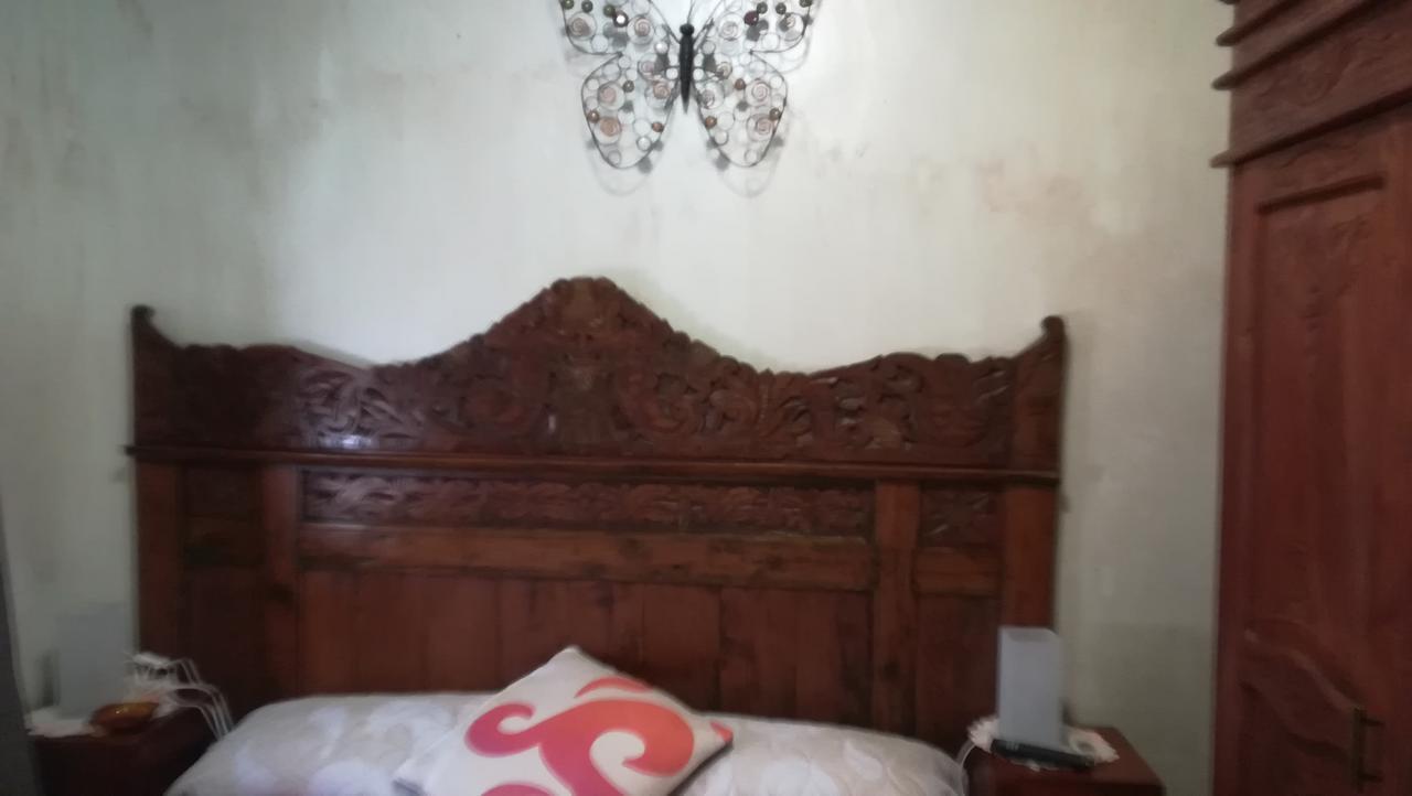 Hostal Restaurante La Diligencia Cunit Bagian luar foto