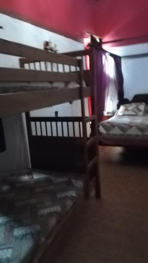 Hostal Restaurante La Diligencia Cunit Bagian luar foto